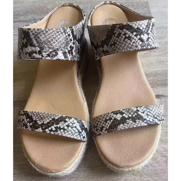 Journee Collection Shoes - Journee Collection Sandals Womens 7.5 Brown White Alissa Snake Skin Espadrilles
